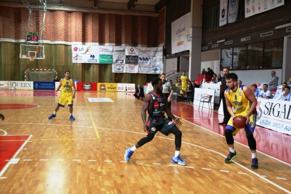 Photo-gallery from the game KK Teodo - KB Sigal Prishtina