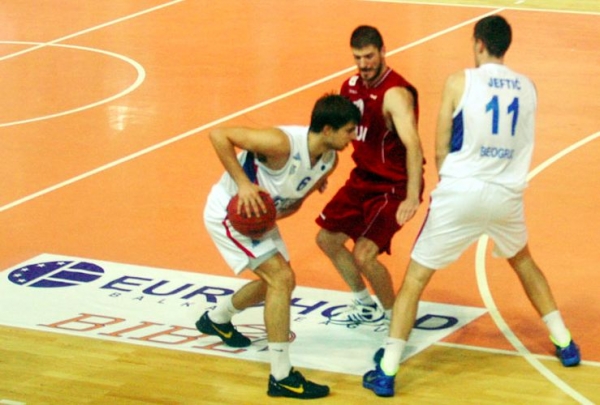 Domestic leagues: OKK Beograd finished the regular season with a win